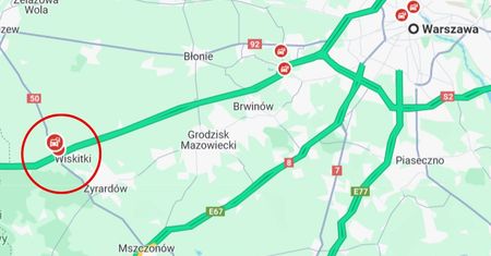 Przewróciła się laweta. A2 nieprzejezdna w kierunku Warszawy