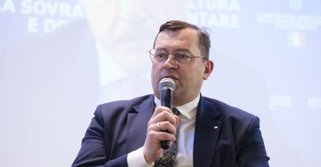 Ministerstwo tłumaczy się z pokazu mody. "Mamy nad tym kontrolę"
