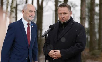 "Będą się smażyć w piekle". Kierwiński nie hamował się na konferencji