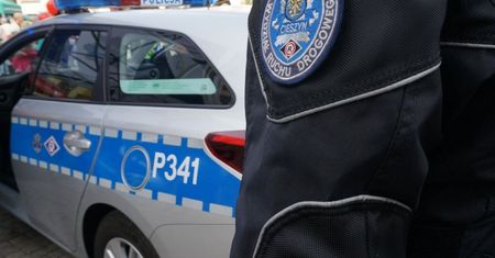 Była ścigana 3 listami gończymi. Desperacko uciekała policji na drodze krajowej