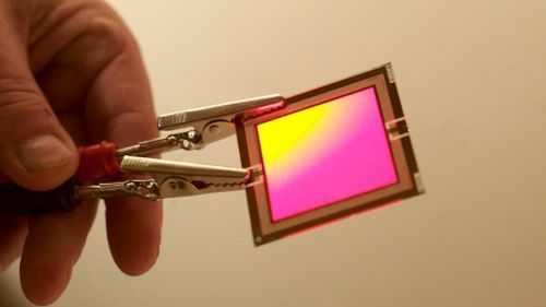 Lampka OLED w projekcie TOPLESS 1