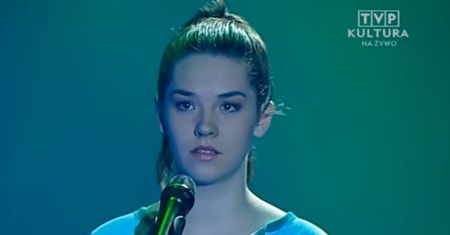 Karolina Czarnecka zasłynęła dzięki piosence "Hera, koka, hasz, LSD". Co dzisiaj robi i jak wygląda?