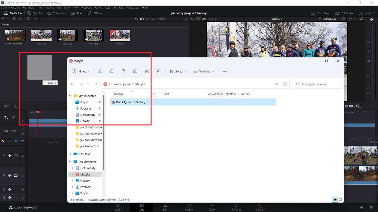 W celu dodania muzyki do filmiku należy przeciągnąć plik audio do przestrzeni mediów.