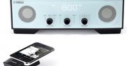 Radio-budzik Yamahy z bezprzewodową stacją dokującą dla iPoda/iPhone'a