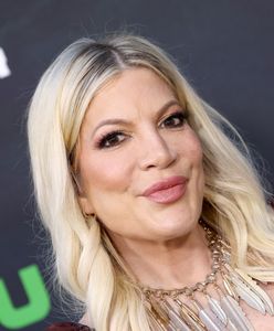 Tori Spelling zamieszkała z dziećmi w kamperze. Mąż zapadł się pod ziemię