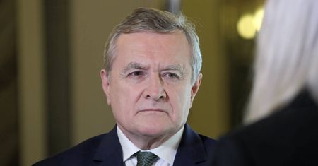 Fundusz Wsparcia Kultury. Piotr Gliński ironicznie o komentarzach dot. wsparcia artystów