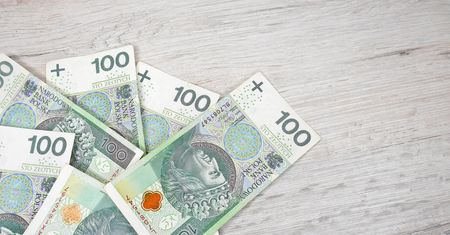 Premia za wiek. Świadczenie honorowe dla 100-latków