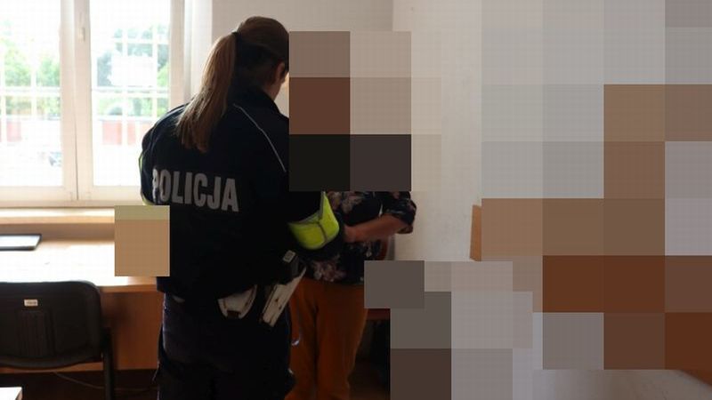 Osiemdziesięciolatka miała 1,5 promila alkoholu we krwi. Została zatrzymana kierując autem. 