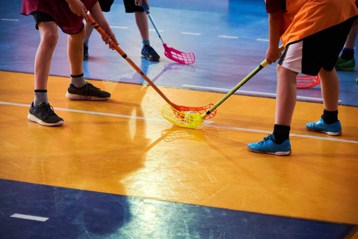 Małopolskie: Drużyna chłopców SP Zaborze wicemistrzem w unihokeju