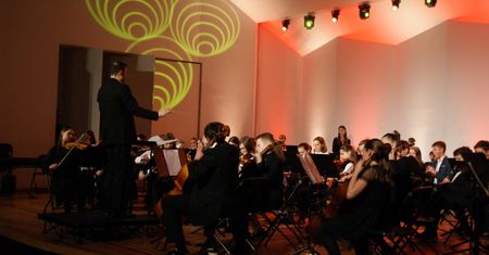Koncert orkiestr i chórów w Państwowej Szkole Muzycznej w Płocku