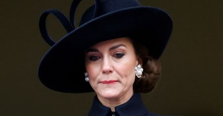 Internauci niepokoją się o stan zdrowia Kate Middleton. Dwa tygodnie w szpitalu i teorie spiskowe gotowe