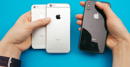 iPhone SE właśnie zniknął z oferty. Apple wycofało także inne modele