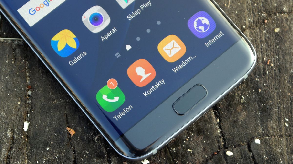 Nadchodzą dobre czasy dla miłośników AMOLED-ów Samsunga 1