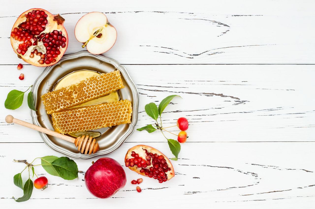 Miód lipowy - skład, właściwości, zastosowanie, cena