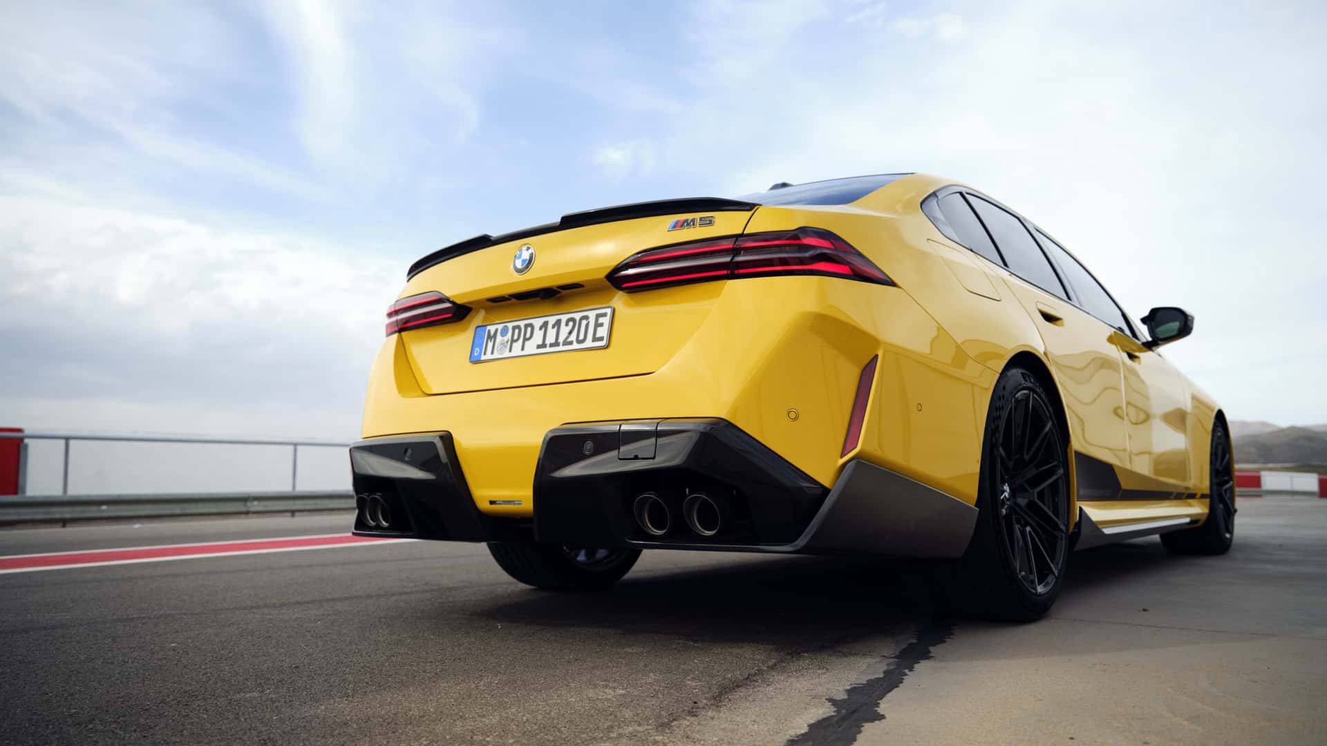 BMW M5 M Performance