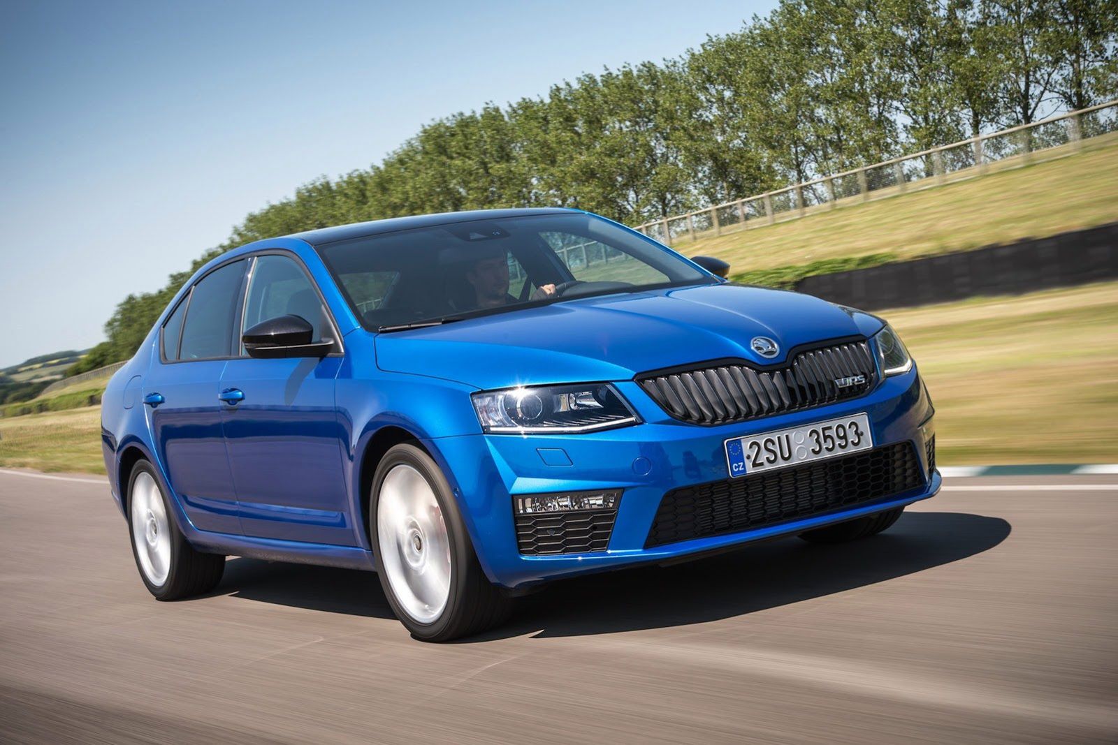 Škoda Octavia RS - najmocniejsza Octavia na zdjęciach producenta [galeria] 35