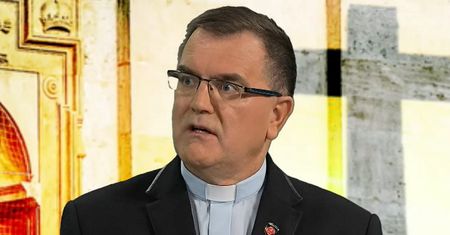 Jak nie dostać mandatu? Prosta rada księdza składa się z 8 słów