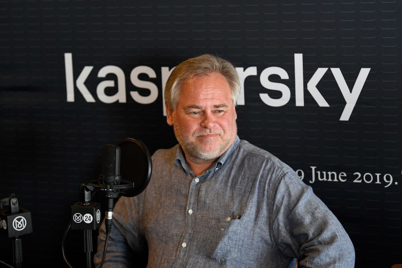 Jewgienij Kasperski przedłużył współpracę z Interpolem (Getty Images)