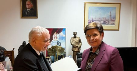 Szydło potwierdza ustalenia WP. Pokazała zdjęcie z prezesem PiS