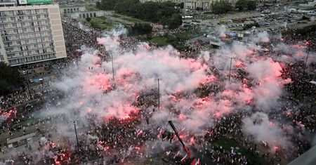 Godzina "W". Tak upamiętnili ją w Warszawie