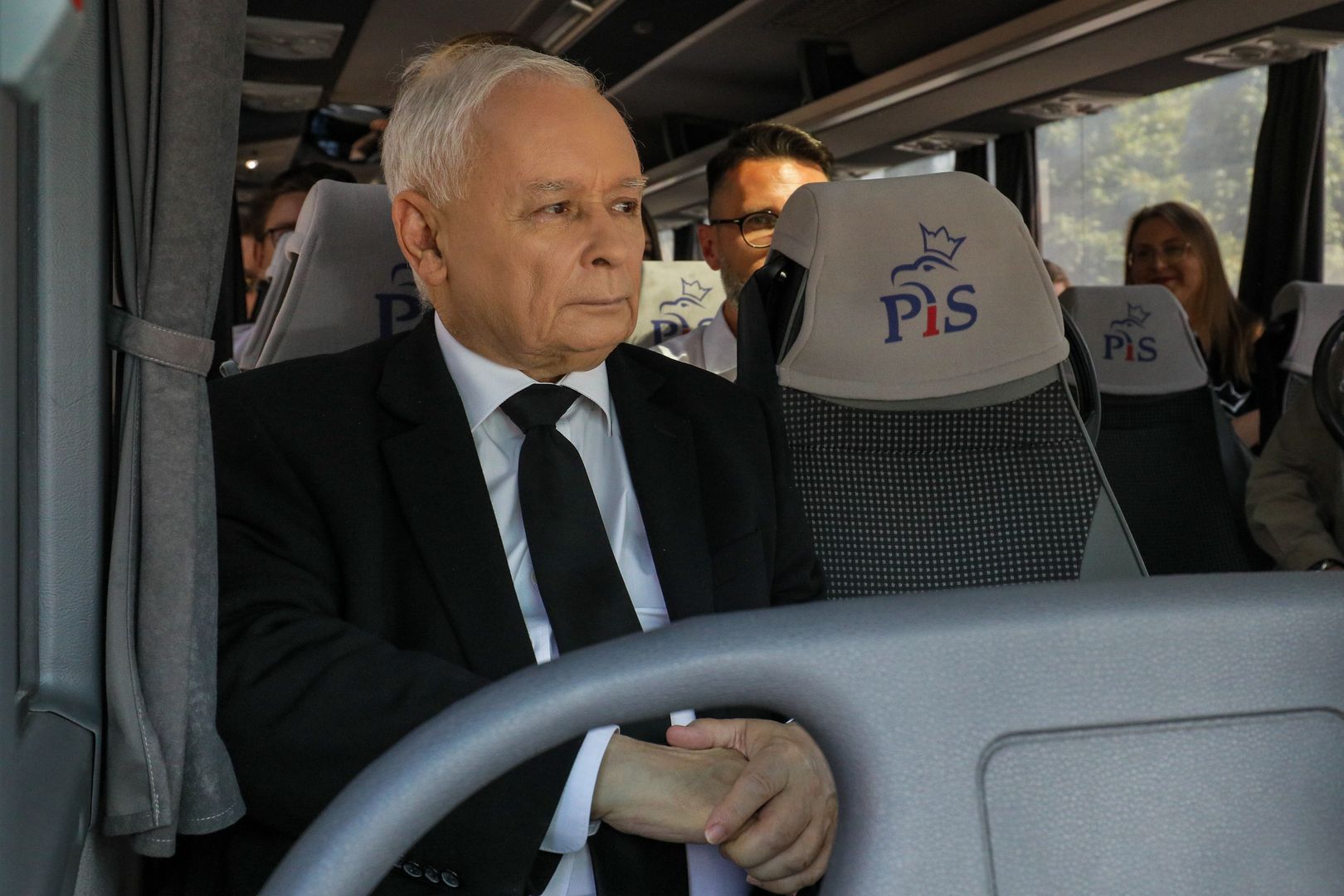 Kaczyński dostanie mandat? Prezes PiS igra z bezpieczeństwem