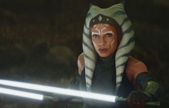 Disney+ udostępnił zwiastun serialu „Ahsoka”, czyli produkcji z uniwersum „Gwiezdnych wojen”