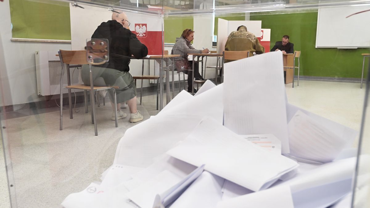 Państwowa Komisja Wyborcza podała kompletne dane z obwodów głosowa
