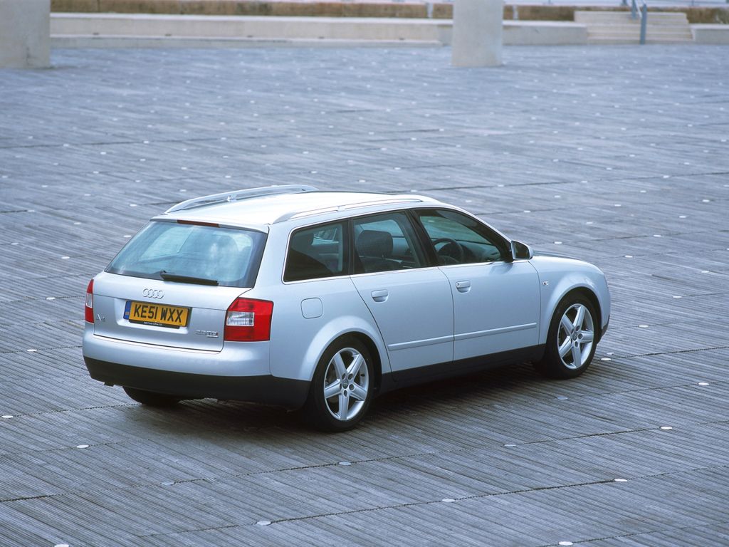 Audi A4 B5 ma już nieco poprawione silniki, ale wciąż bardzo ryzykowne