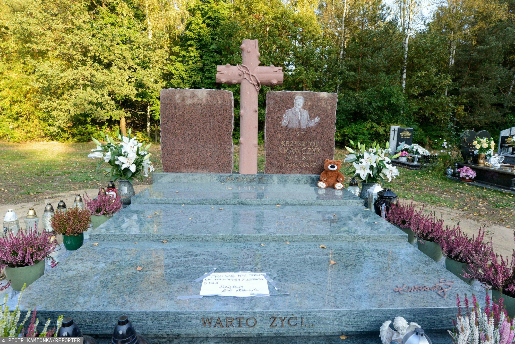 Krzysztof Krawczyk ma już nagrobek