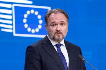 Komisarz ds. energii wydał ostrzeżenie. "Nie powinniśmy się łudzić"