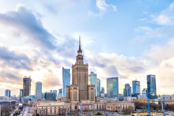 Pogoda w Warszawie. Prognoza na środę 31 grudnia. Mróz i przelotny śnieg rano