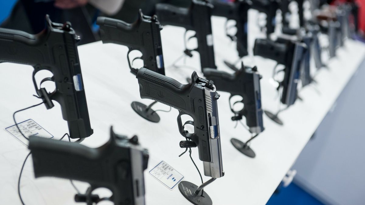 Mi?dzynarodowy Salon Przemys?u Obronnego w Kielcach
PHOTO: BARTOSZ KRUPA/EAST NEWS  KIELCE 02/09/2013  XXI MIEDZYNARODOWY SALON PRZEMYSLU OBRONNEGO.
Bartosz Krupa