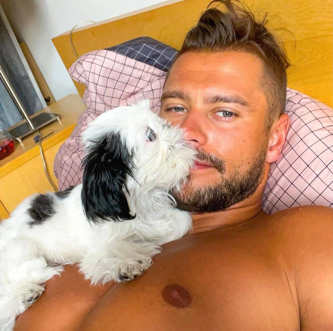 Mikołaj Jędruszczak dodał zdjęcie z psem Sylwii Madeńskiej