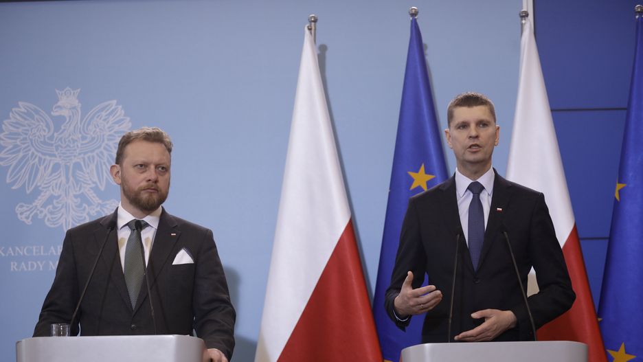 Koronawirus w Polsce. Kiedy powrót do szkoły? Na zdjęciu: Łukasz Szumowski oraz Dariusz Piontkowski