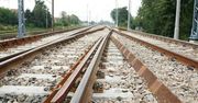 Pila: Tragedia na torach. Pociąg potrącił młodą kobietę