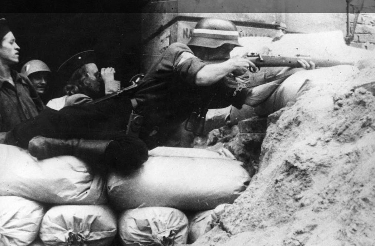 Co wiesz o Powstaniu Warszawskim? 12 niełatwych pytań z historii