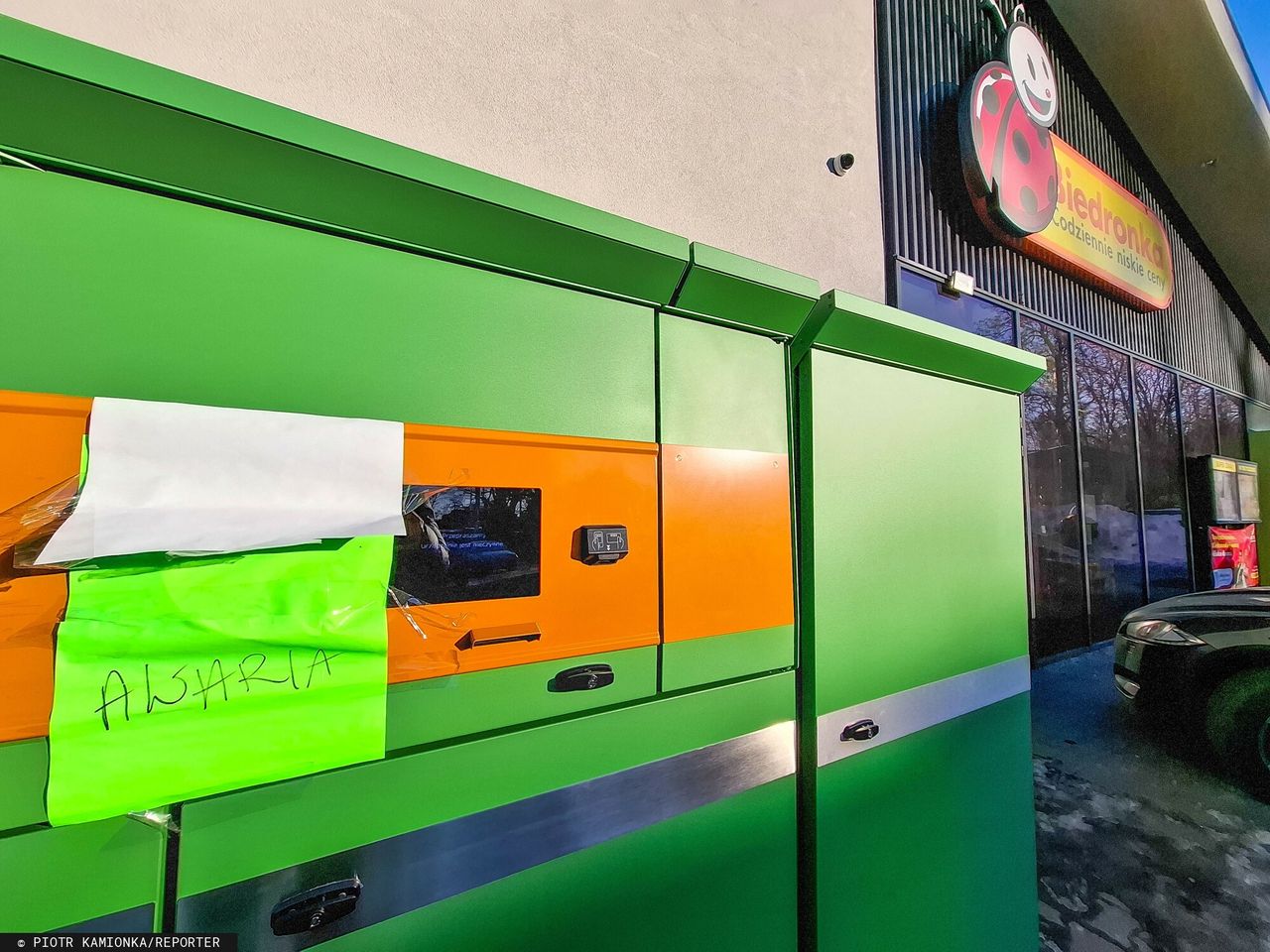 Sypią się butelkomaty w Biedronkach. Oto dlaczego