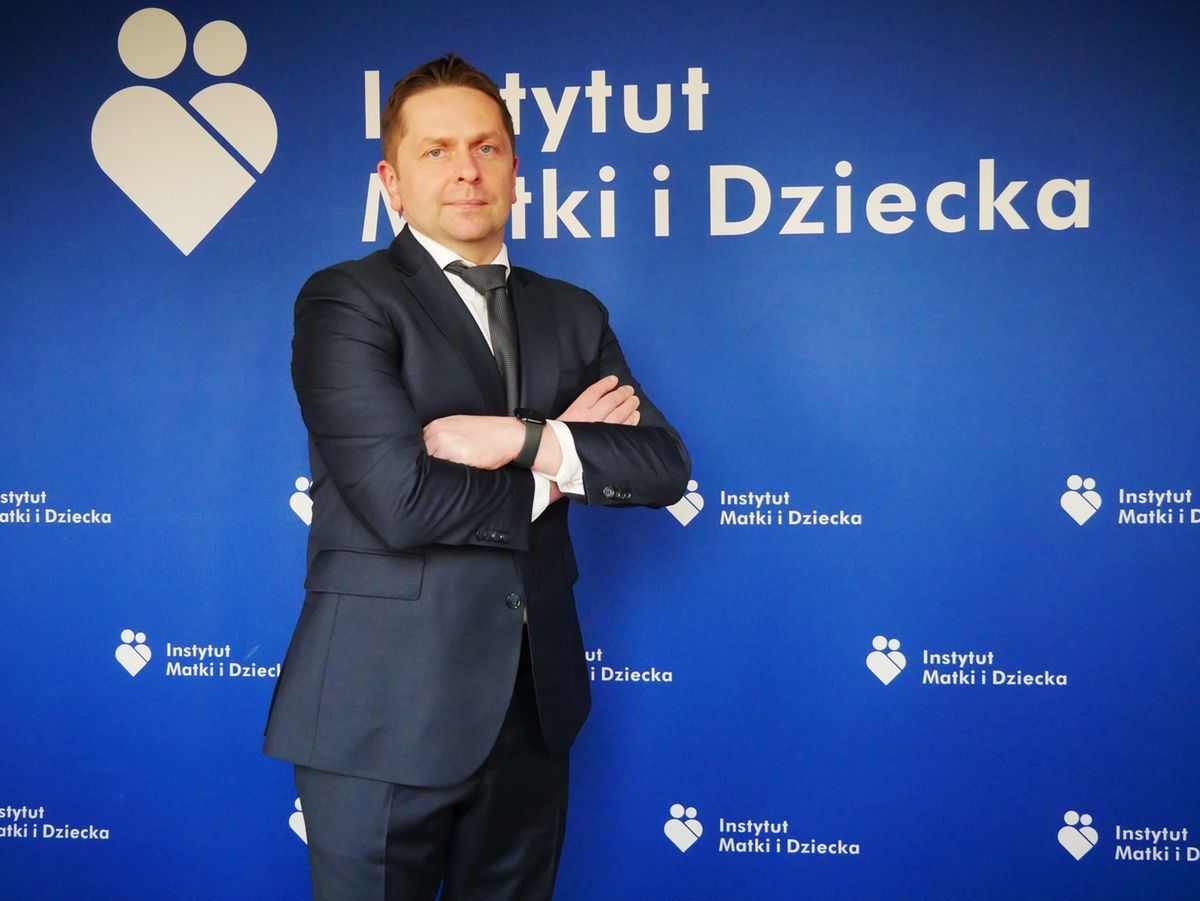 dr hab. n. med. prof. IMiD Tadeusz Issat, kierownik Kliniki Ginekologii i Położnictwa w Instytucie Matki i Dziecka