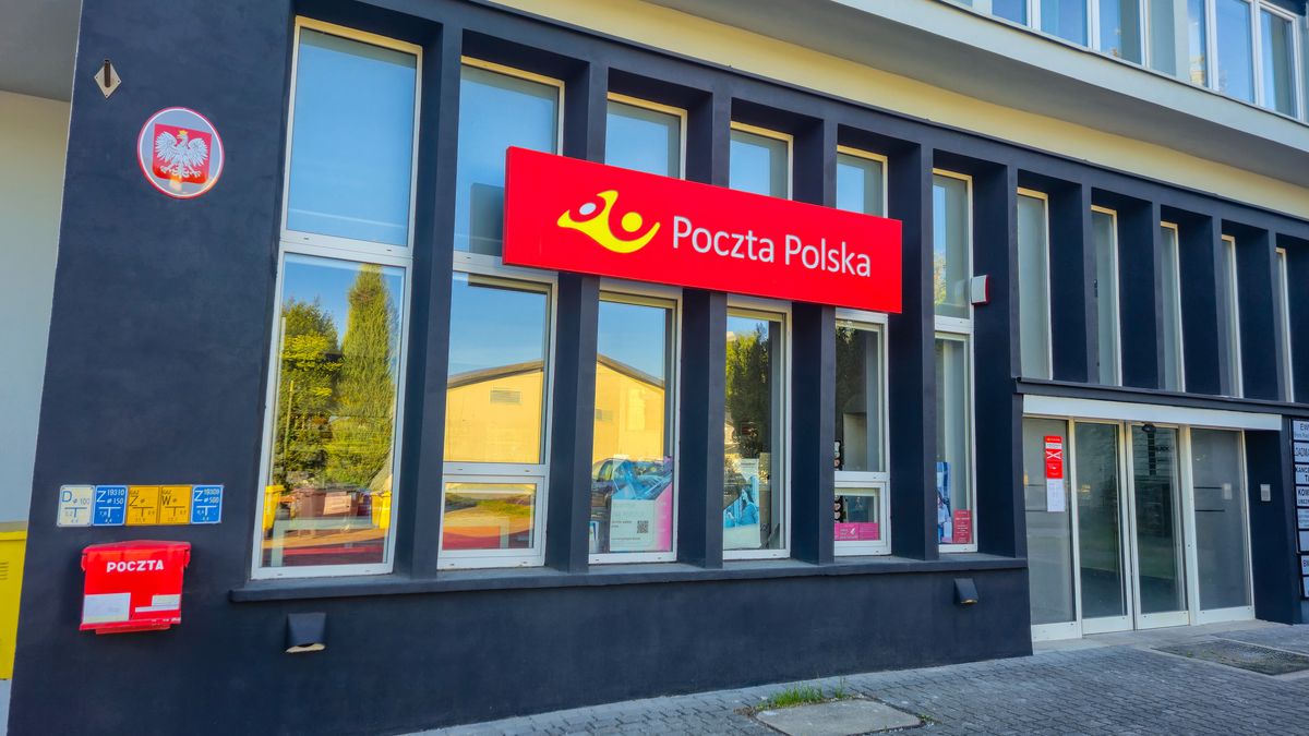 Polish Post Office (Poczta Polska).
Bydgoszcz, Poland - May 13, 2025: Polish Post Office (Poczta Polska).
RobsonPL
postal, signboard, polish post, building, polish, post, urban, company, commercial, entrance, outdoor, poczta polska, information, poczta, logistic, delivery, exterior, express mail, transport, parcel, brand, polska