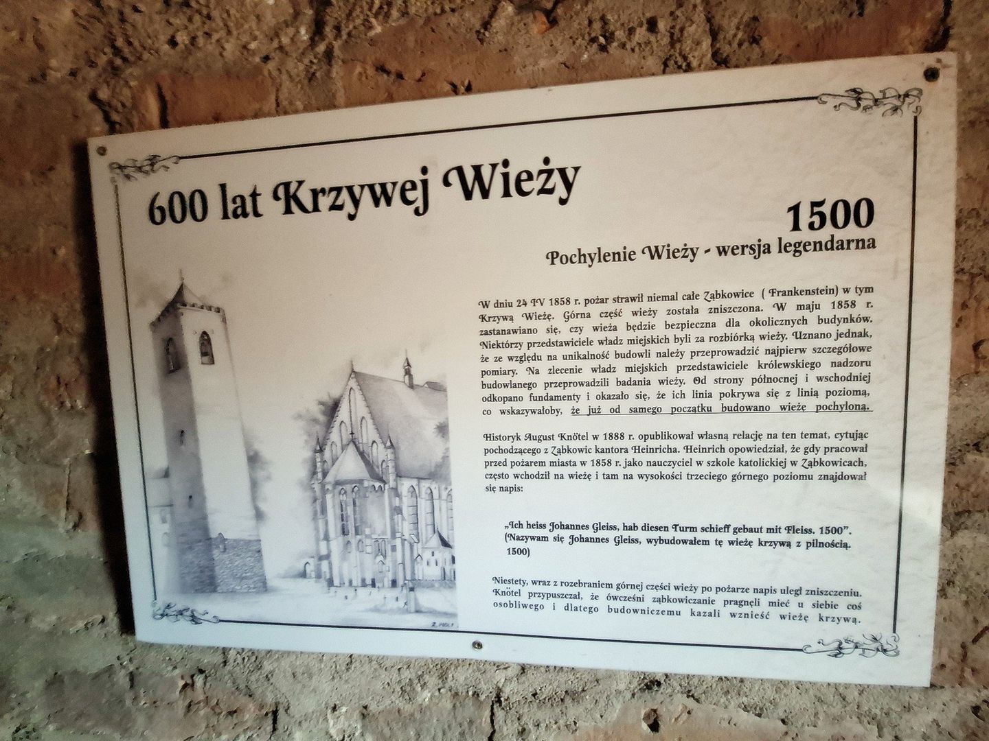 Słynna Krzywa Wieża w Ząbkowicach Śląskich to jedno z ciekawszych miejsc na weekendową wycieczkę. Oprócz ciekawej historii zobaczycie tam słynną salę tortur.