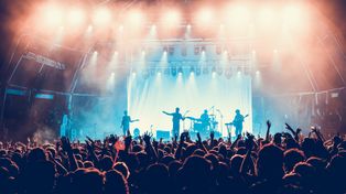 Poddębice: Lato z Radiem i Telewizją Polską. Atrakcyjny dzień od samego rana. Plenerowe audycje, piknik, potańcówka i koncert gwiazd