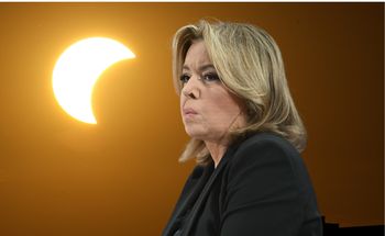 Holecka o zaćmieniu Słońca. Spektakularna wpadka na antenie