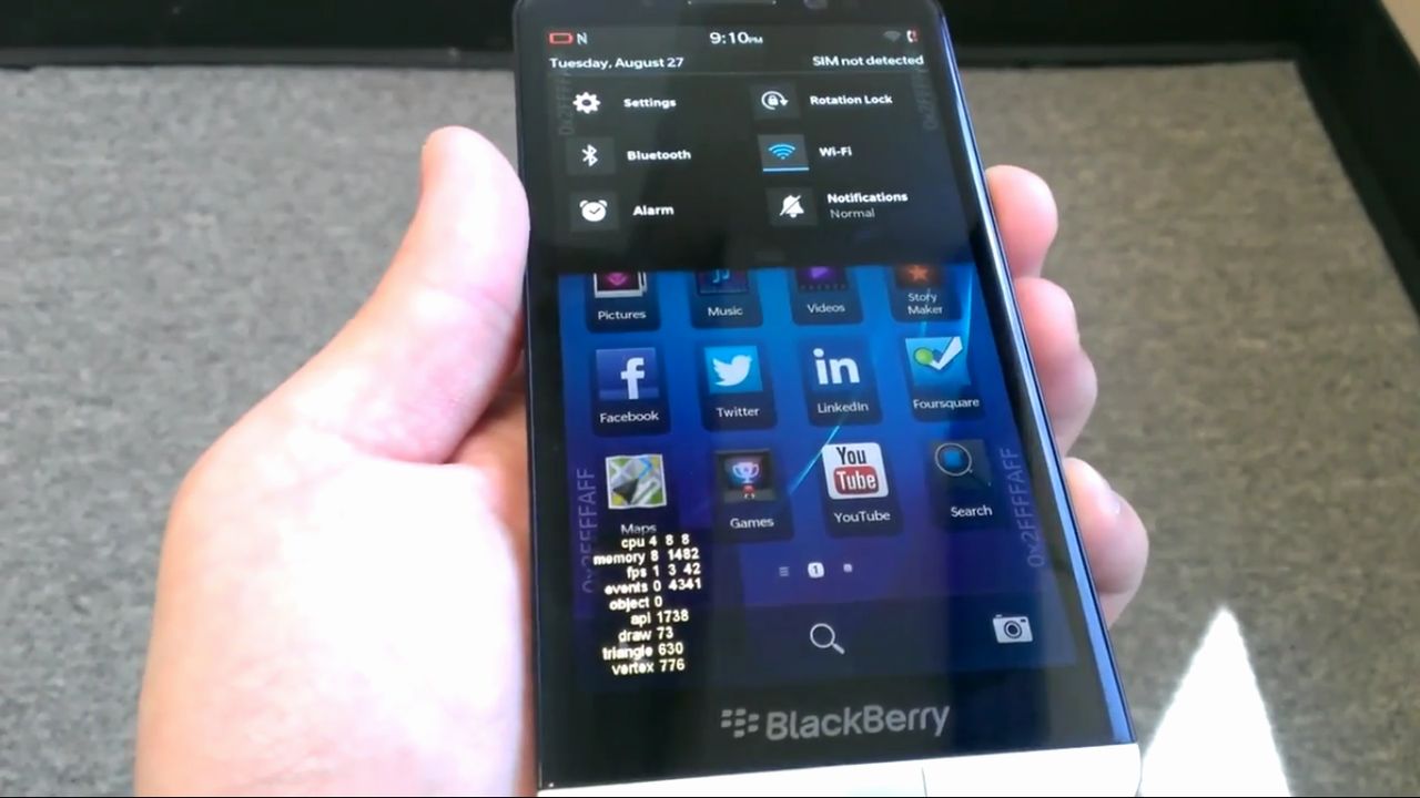 BlackBerry Z30 (fot. youtube.com)