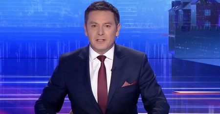 "Zobacz, zanim Tusk zakaże". "Popis" Adamczyka w TVP