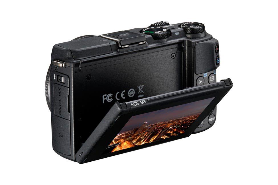 Canon EOS M3 - bezlusterkowiec z lepszą ergonomią i matrycą 24 Mpix 3