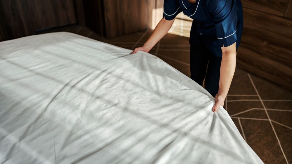 Pokojówka w hotelu