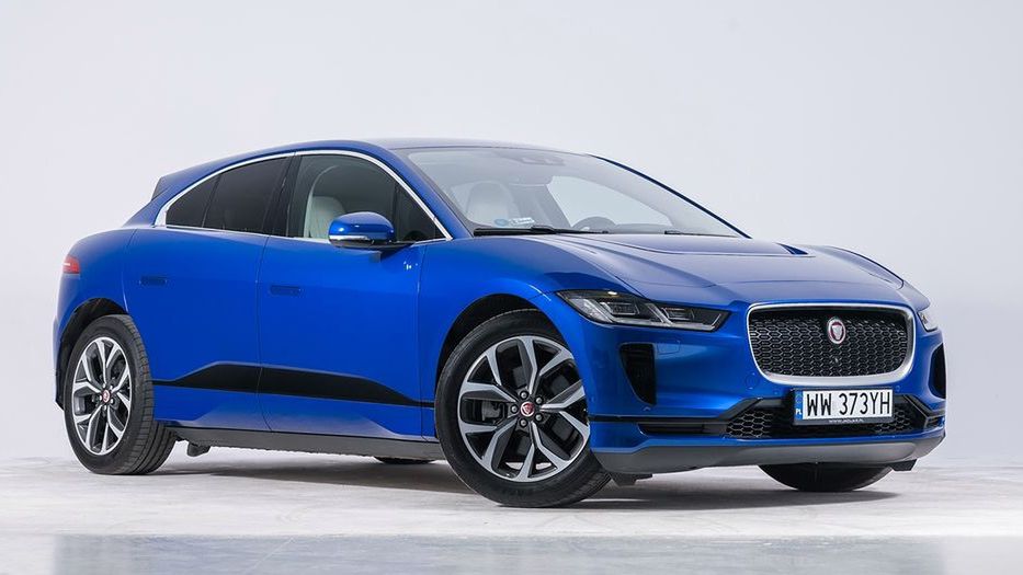 Zeszłoroczny zwycięzca - Jaguar I-Pace.