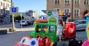 Automaty z legalnymi konopiami i zabawki dla dzieci pod ratuszem. Olsztyńscy urzędnicy bezradni