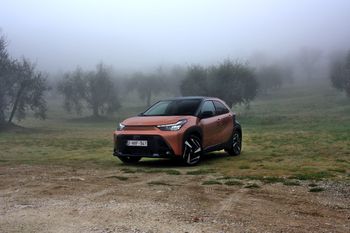 Pierwsza jazda: Toyota Aygo X – sztuka miniaturyzacji
