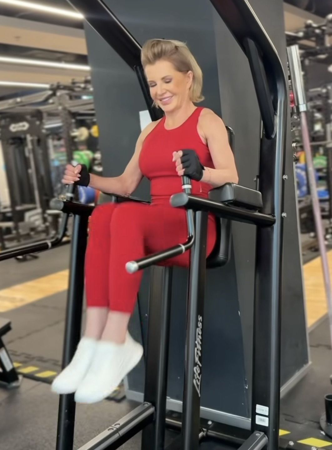 Joanna Racewicz nadaje z siłowni 